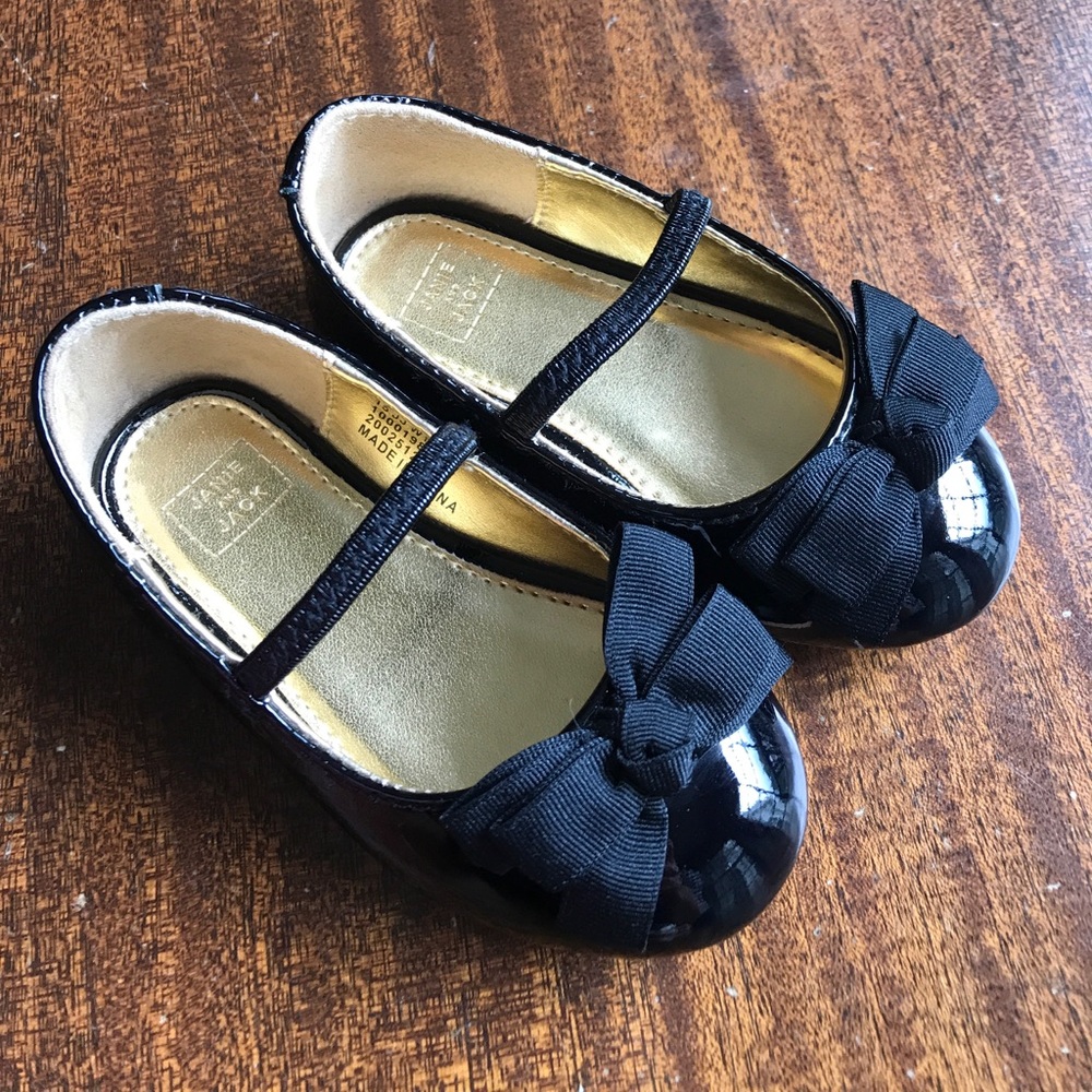 Janie and Jack black patent leather shoes