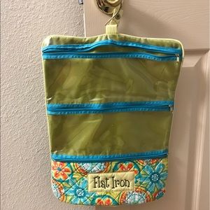 Roll up, hanging travel bag