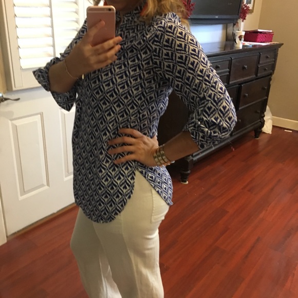 AINA BE top - Picture 3 of 4