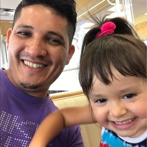 Meet your Posher, Luis