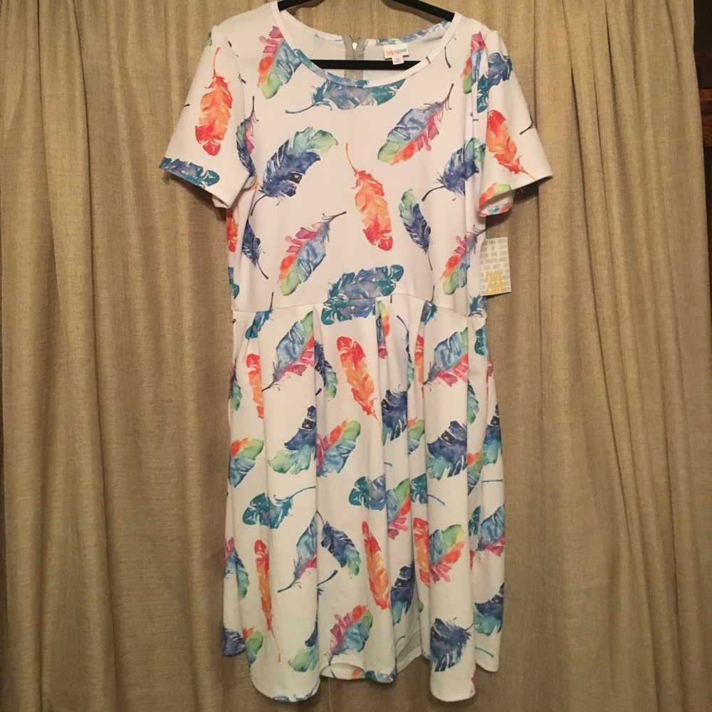 Lularoe Watercolor feather Amelia