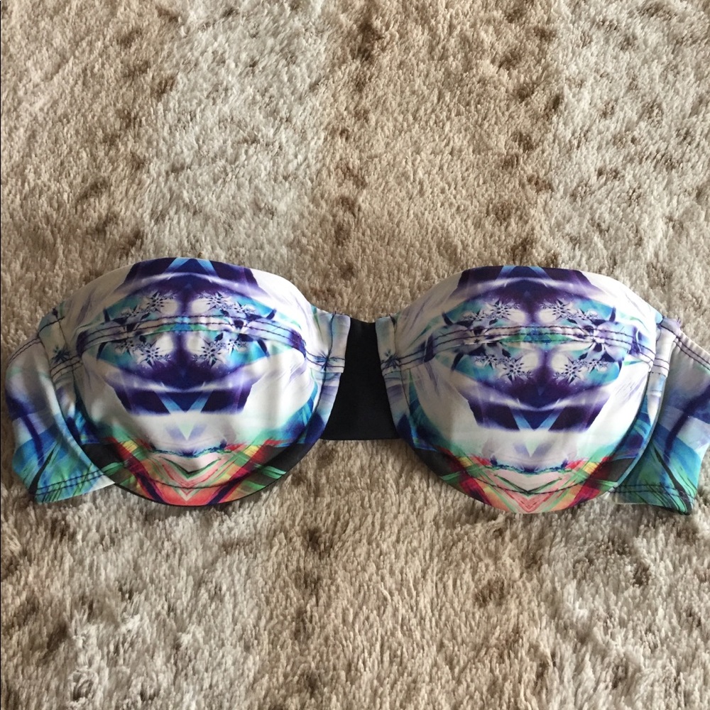 😎🌈Hurley Bikini Top - RAD Crystal Print💎