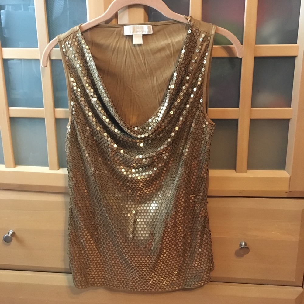 Gold shirt