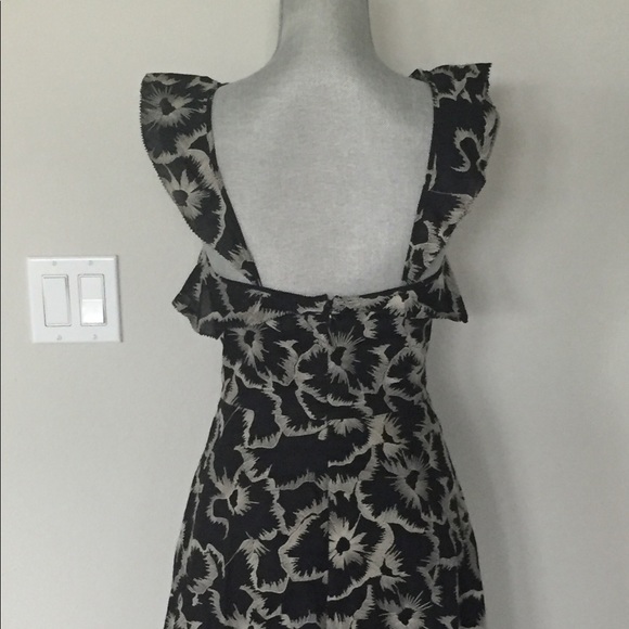 Beautiful Banana Republic Dress! - Picture 4 of 4