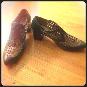 Audley oxford lace up pumps