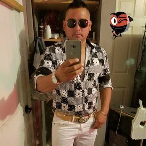 Meet your Posher, Andres