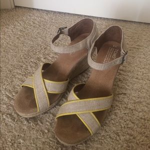 Toms Wedge Sandal Heels