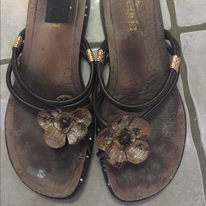 Algeria sandals