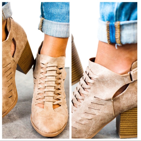 😍Restock❗️Woven Ankle Bootie Taupe - Picture 7 of 8