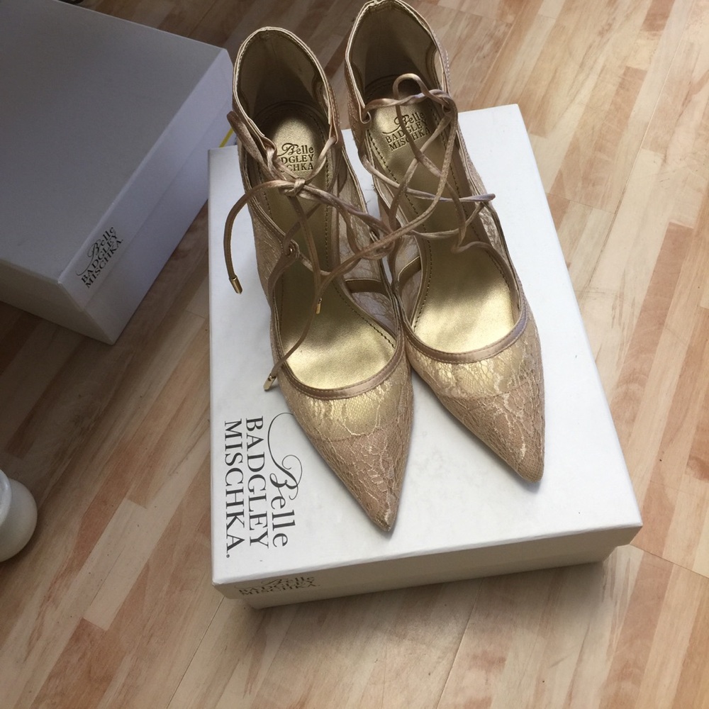 Bagdley Mischka Brye Latrice Heels