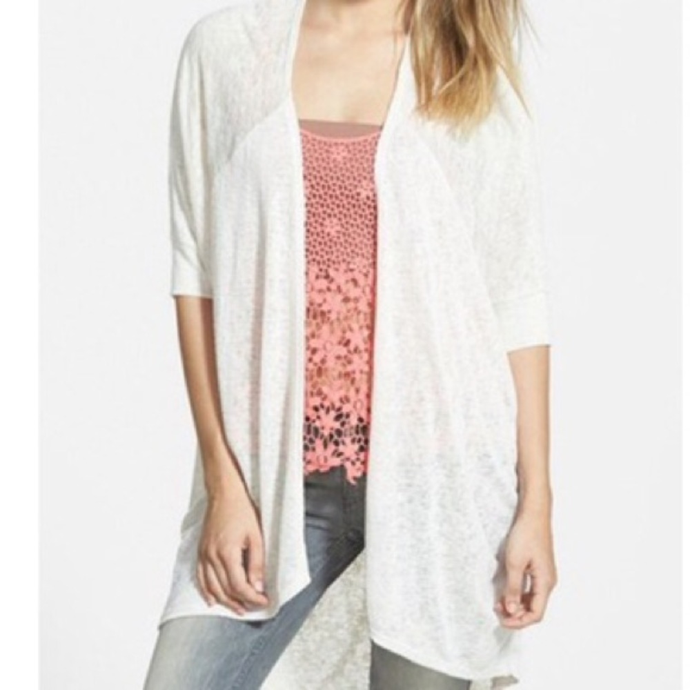 Light cardigan (tan)