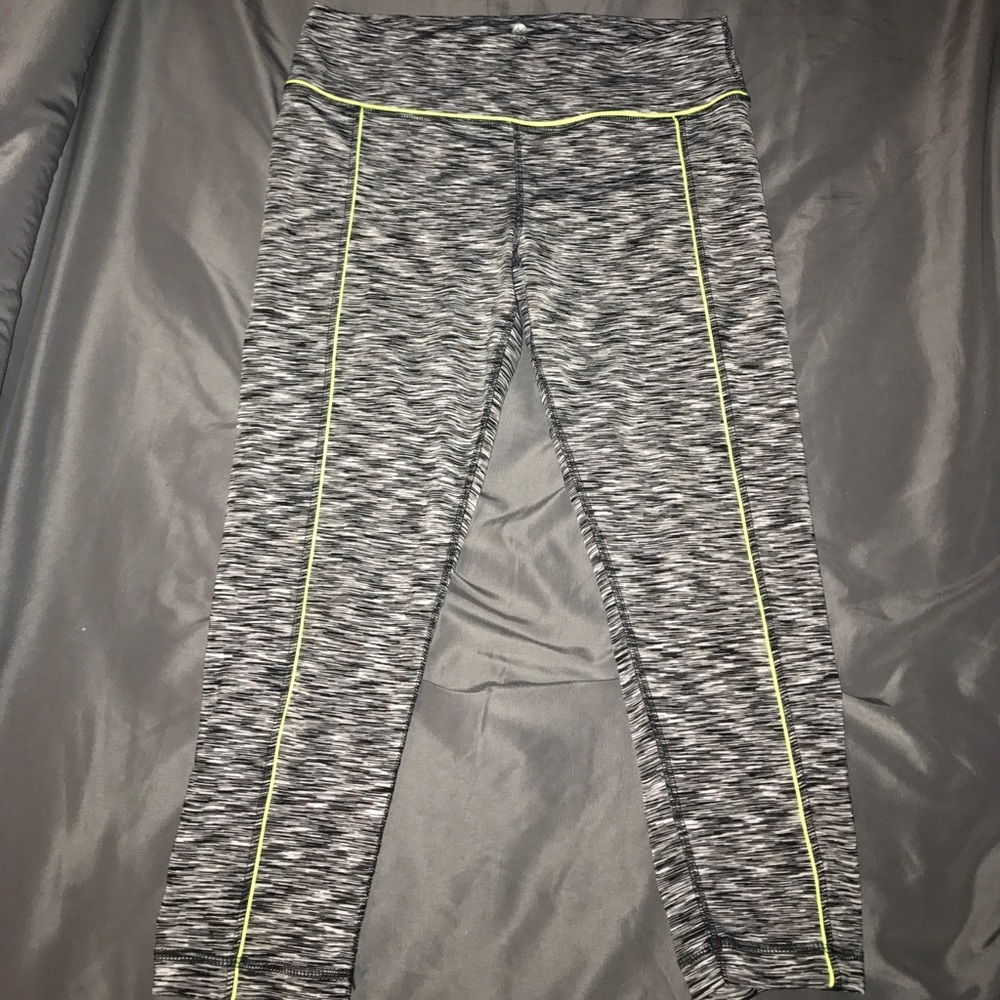 90 degree printed leggings