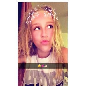 Meet your Posher, Mia