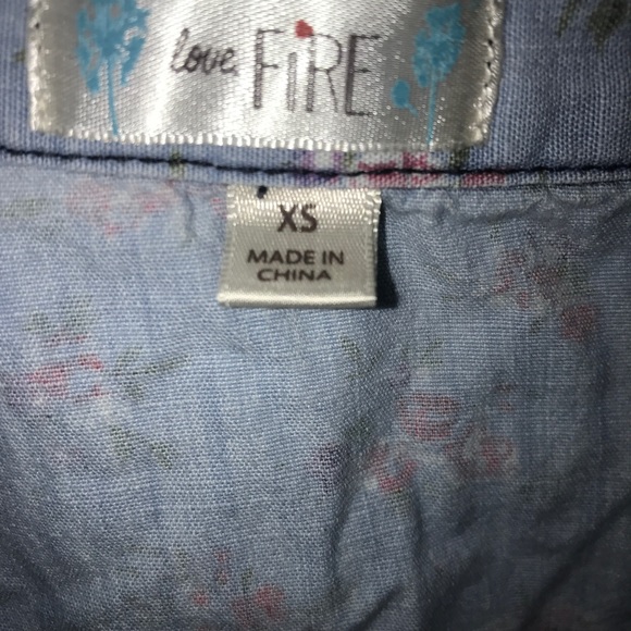 flowered button down flannel - Picture 2 of 5