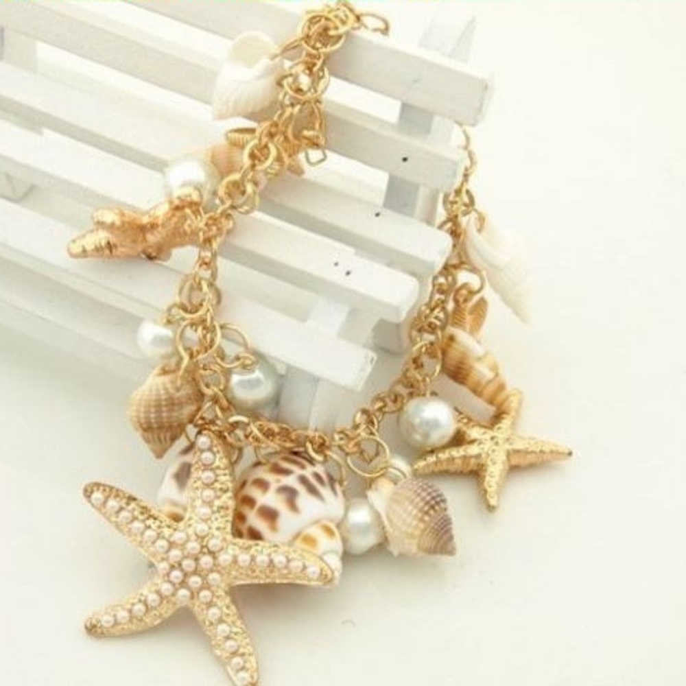 Beach Seashell Charm Bracelet