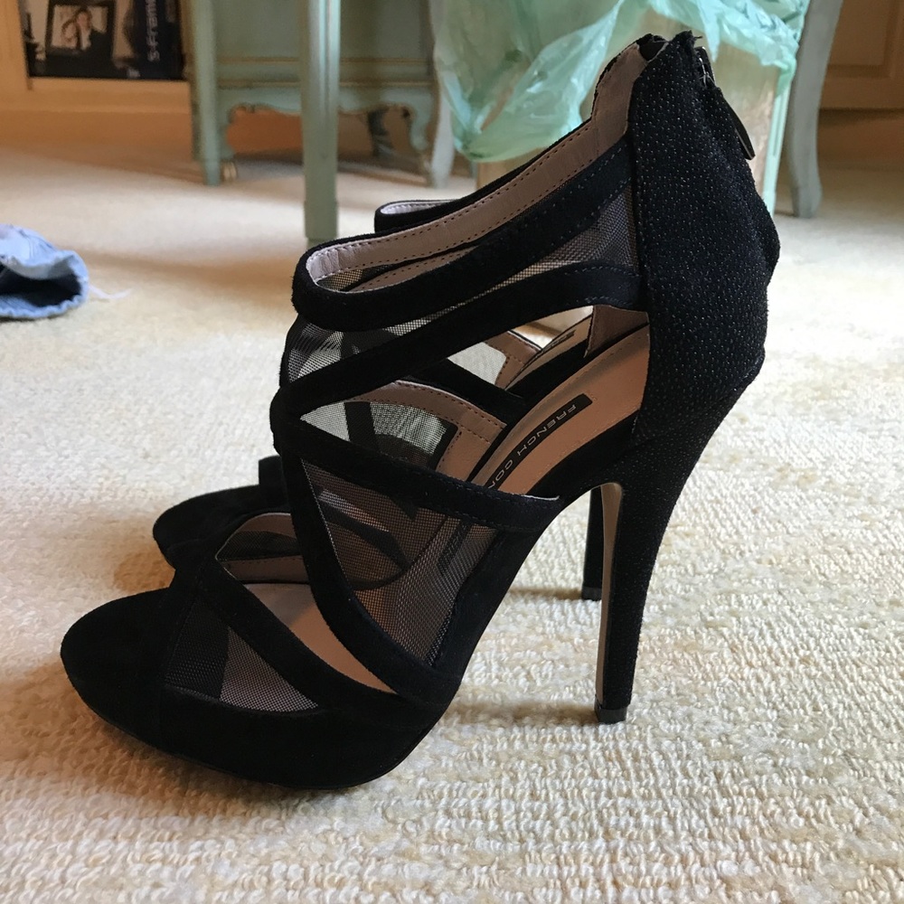 Black French Connection heels, never worn!!