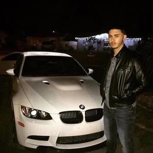 Meet your Posher, Deni