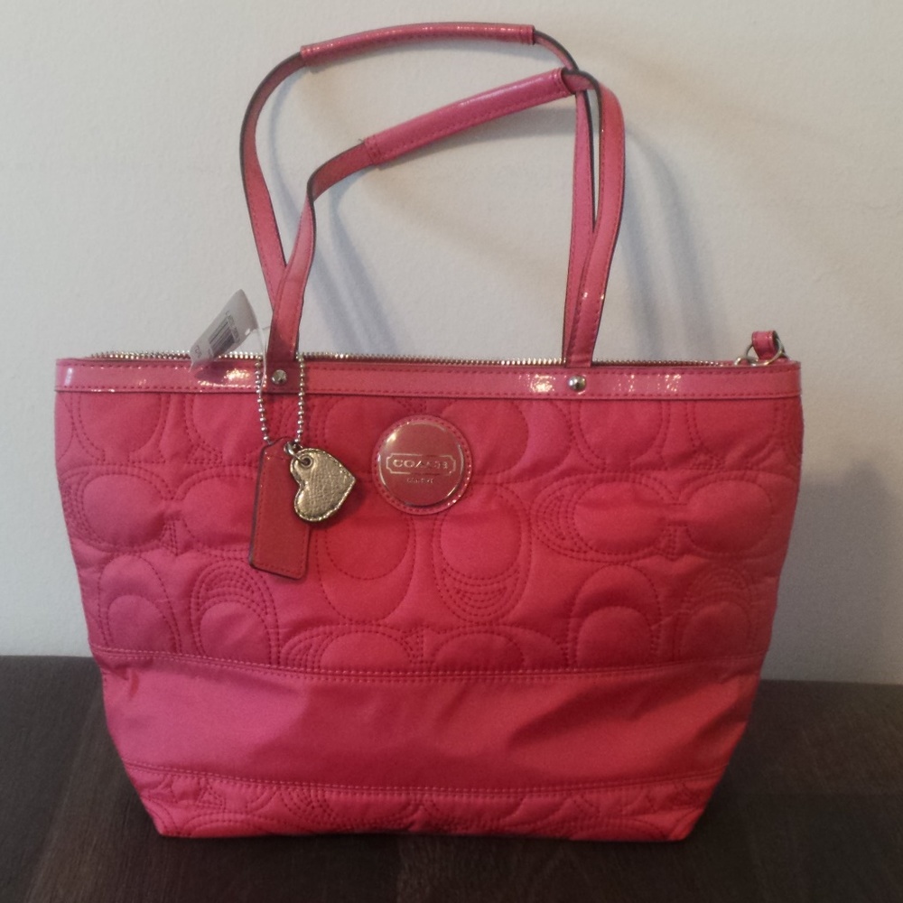 Coach Signature Nylon Tote - SV/Pomegranate NWT