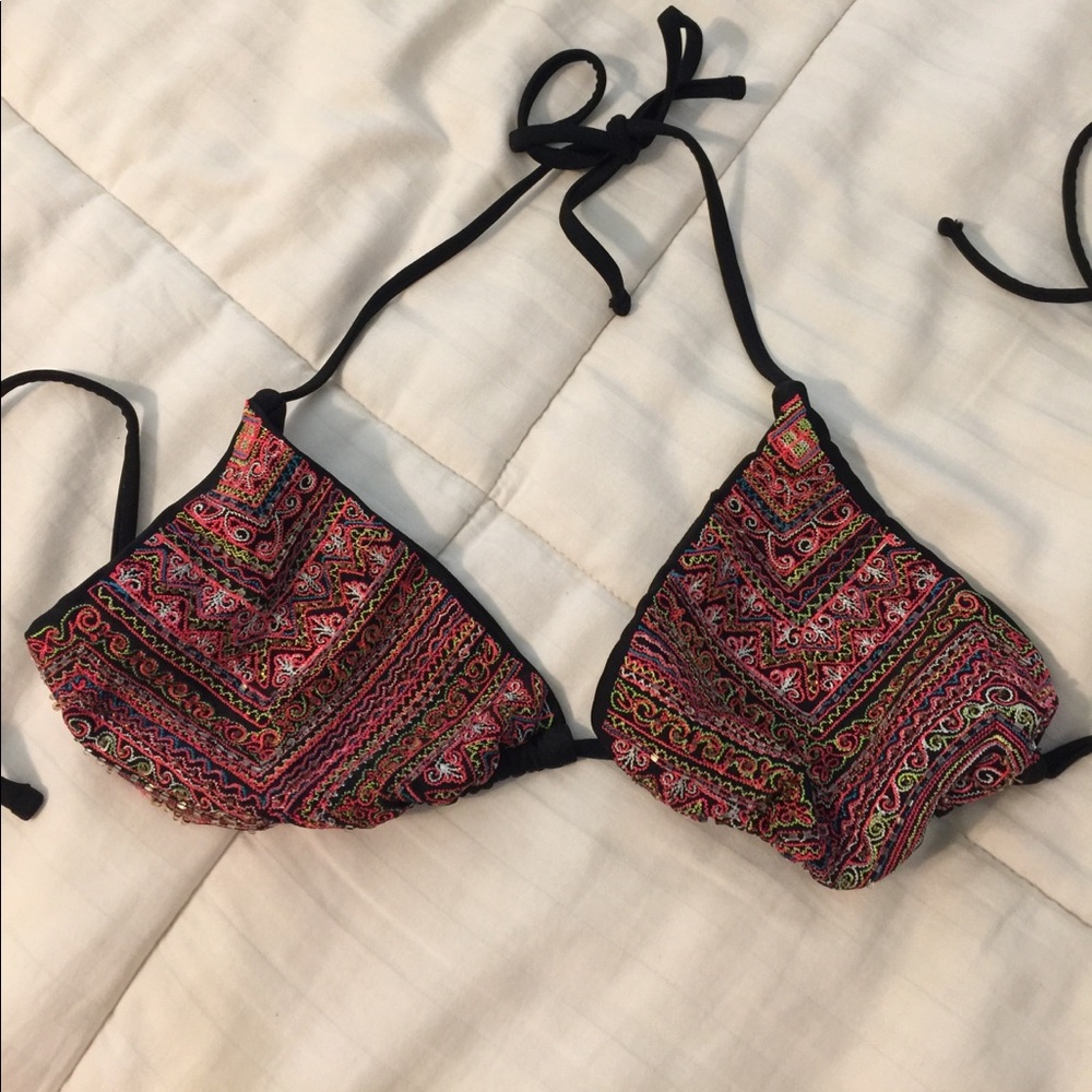 Beaded detailed bikini top