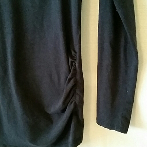 Top - Picture 2 of 2