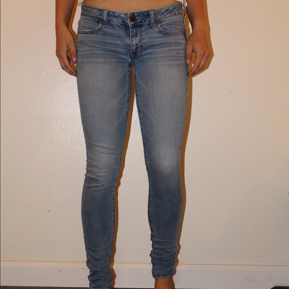 American Eagle Light Wash Jegging