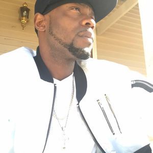 Meet your Posher, Travis