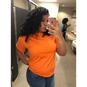 Meet your Posher, Alyssa