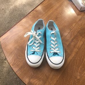 Blue converse