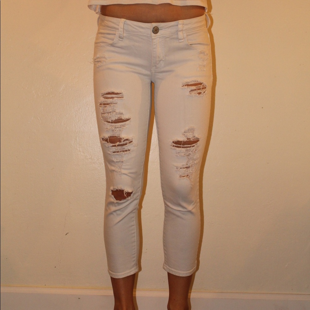 White Destroyed Cropped Skinny Jean