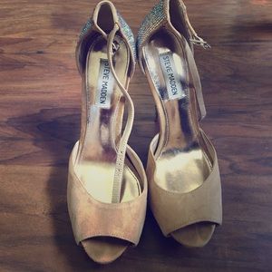 Size 8 Steve Madden shoes