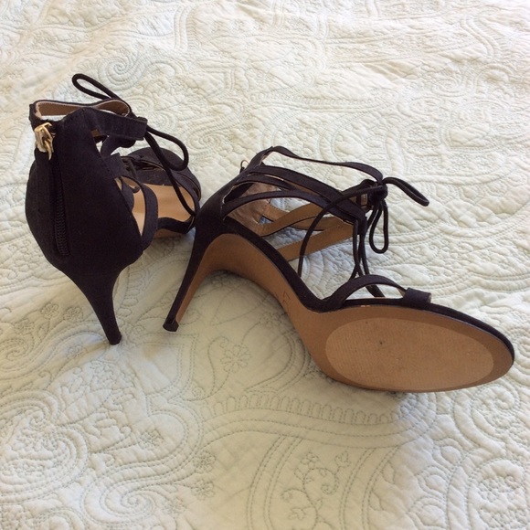 Shoes high heel SALE! - Picture 2 of 4