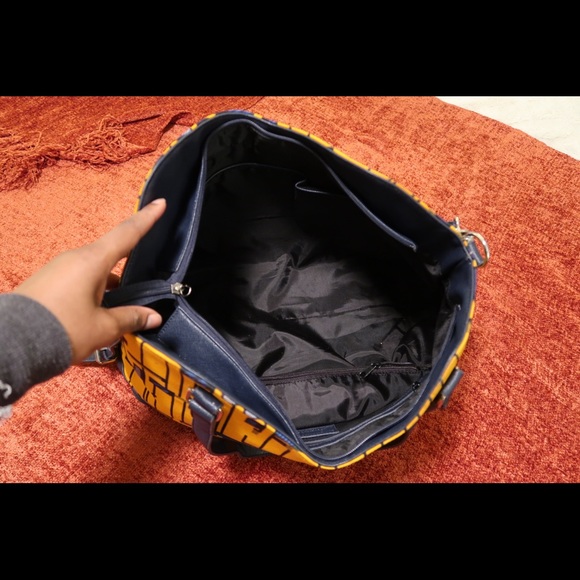 Custom Handmade African Ankara Bag - Picture 5 of 8