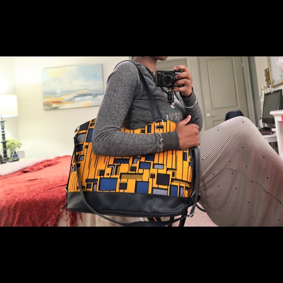 Custom Handmade African Ankara Bag - Picture 6 of 8