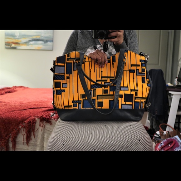 Custom Handmade African Ankara Bag - Picture 8 of 8