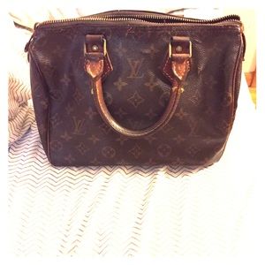Louis Vuitton speedy 25