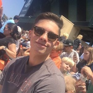 Meet your Posher, James