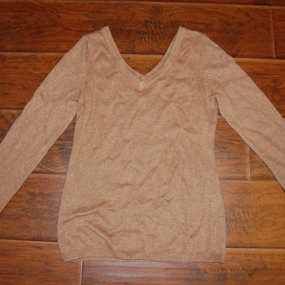 Old Navy Tan Sweater with V Neck