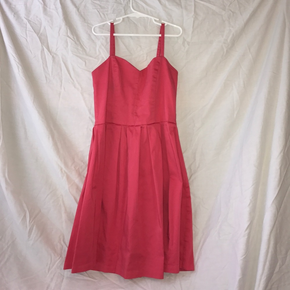 Pink sweetheart dress