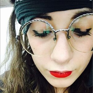 Meet your Posher, Cha