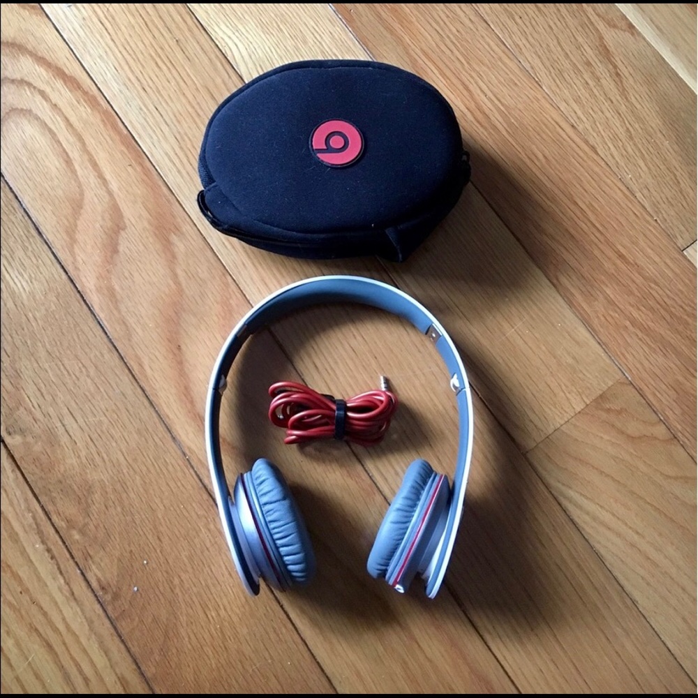 MUST SELL/MAKE OFFER