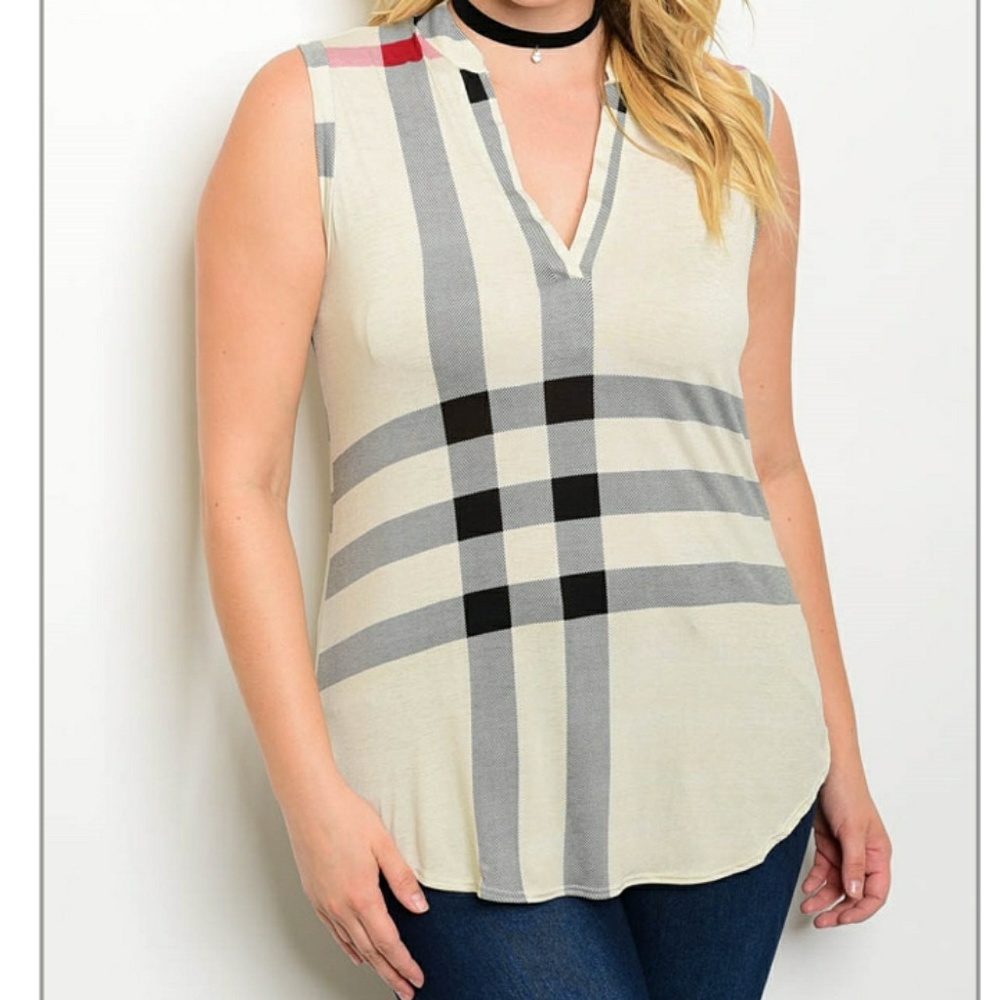 ✨Plus Size✨Sleeveless Tunic Top