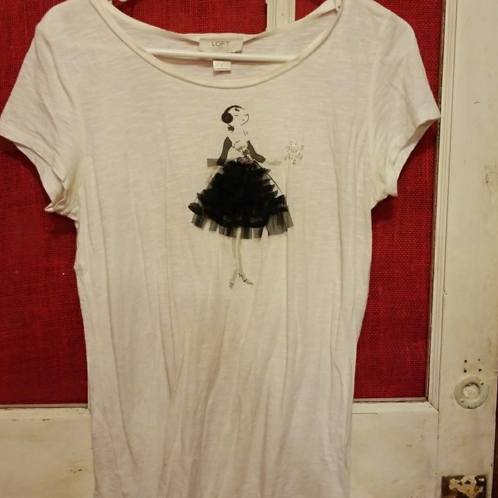 Short sleeved shirt, cute graphic