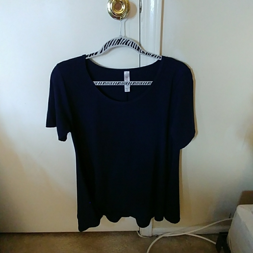 Navy blue classic tee lularoe