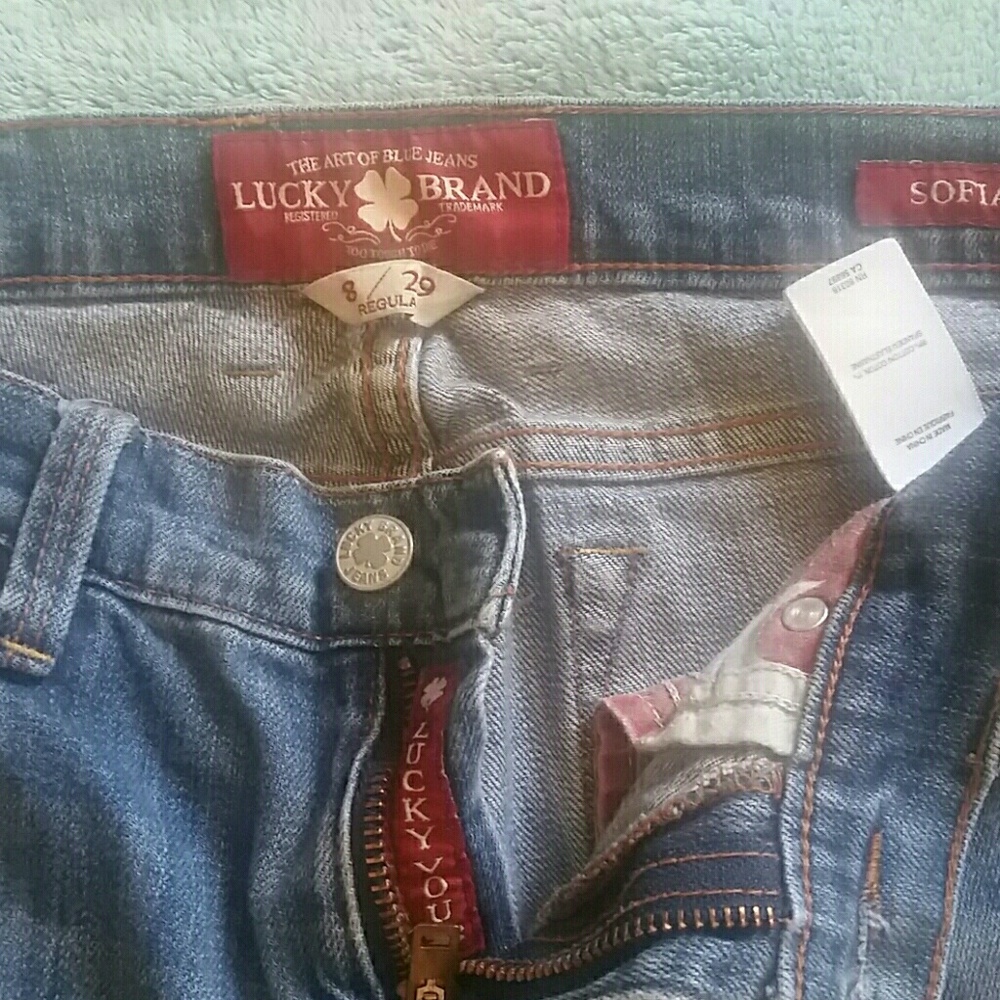 Lucky Jeans