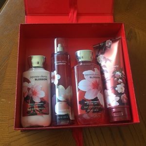 Bath & Body Works Gift Set Japanese Cherry Blossom
