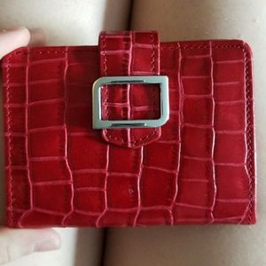Red wallet