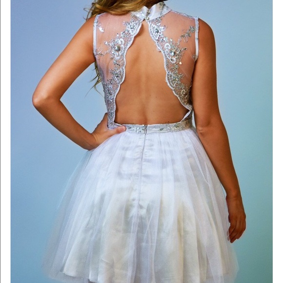 Dress - Picture 2 of 3