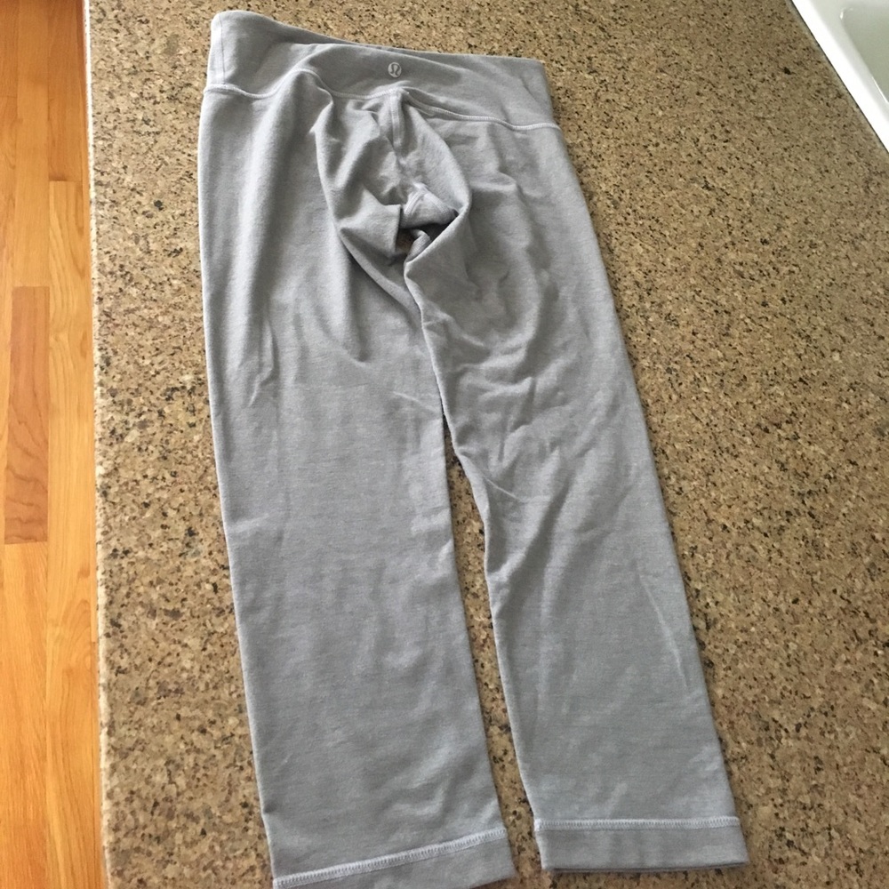 Lululemon gray winder under crop leggings