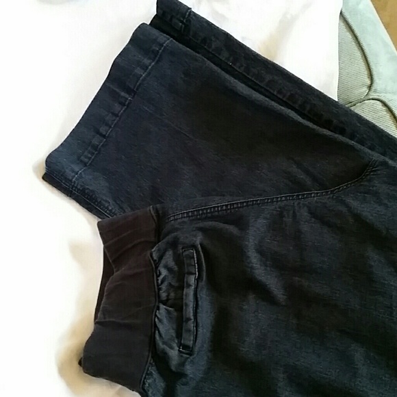 Jeans - Picture 3 of 3