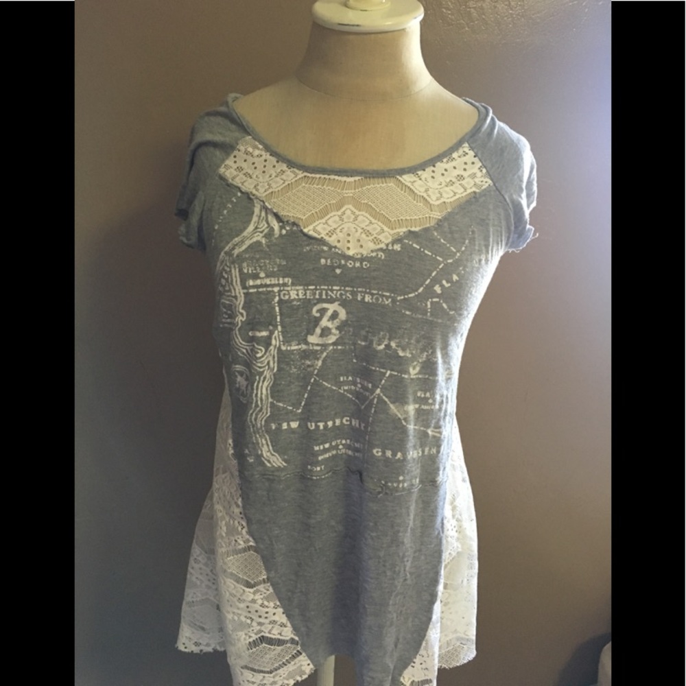 Gray and pink shirt